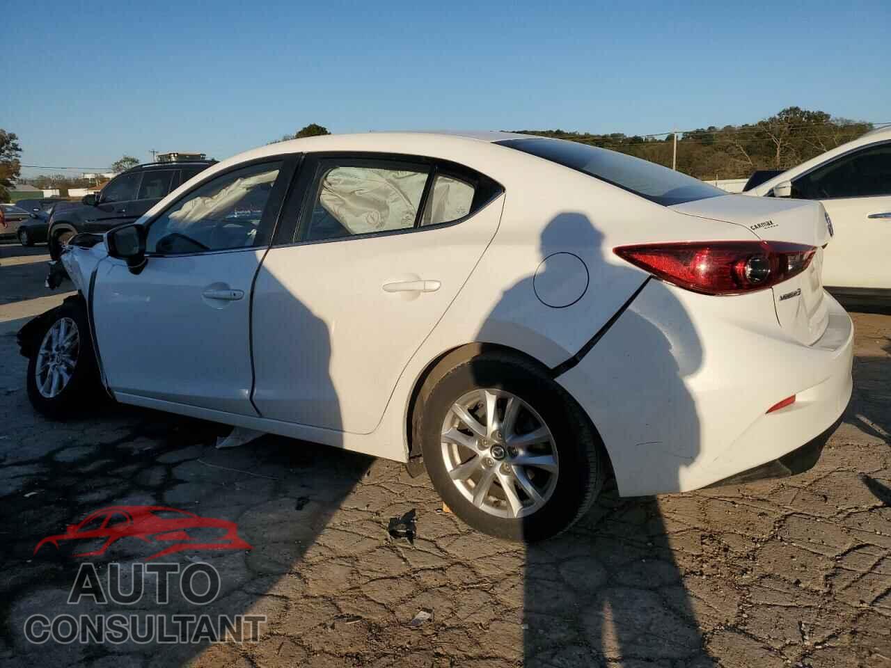 MAZDA 3 2016 - JM1BM1U78G1346523