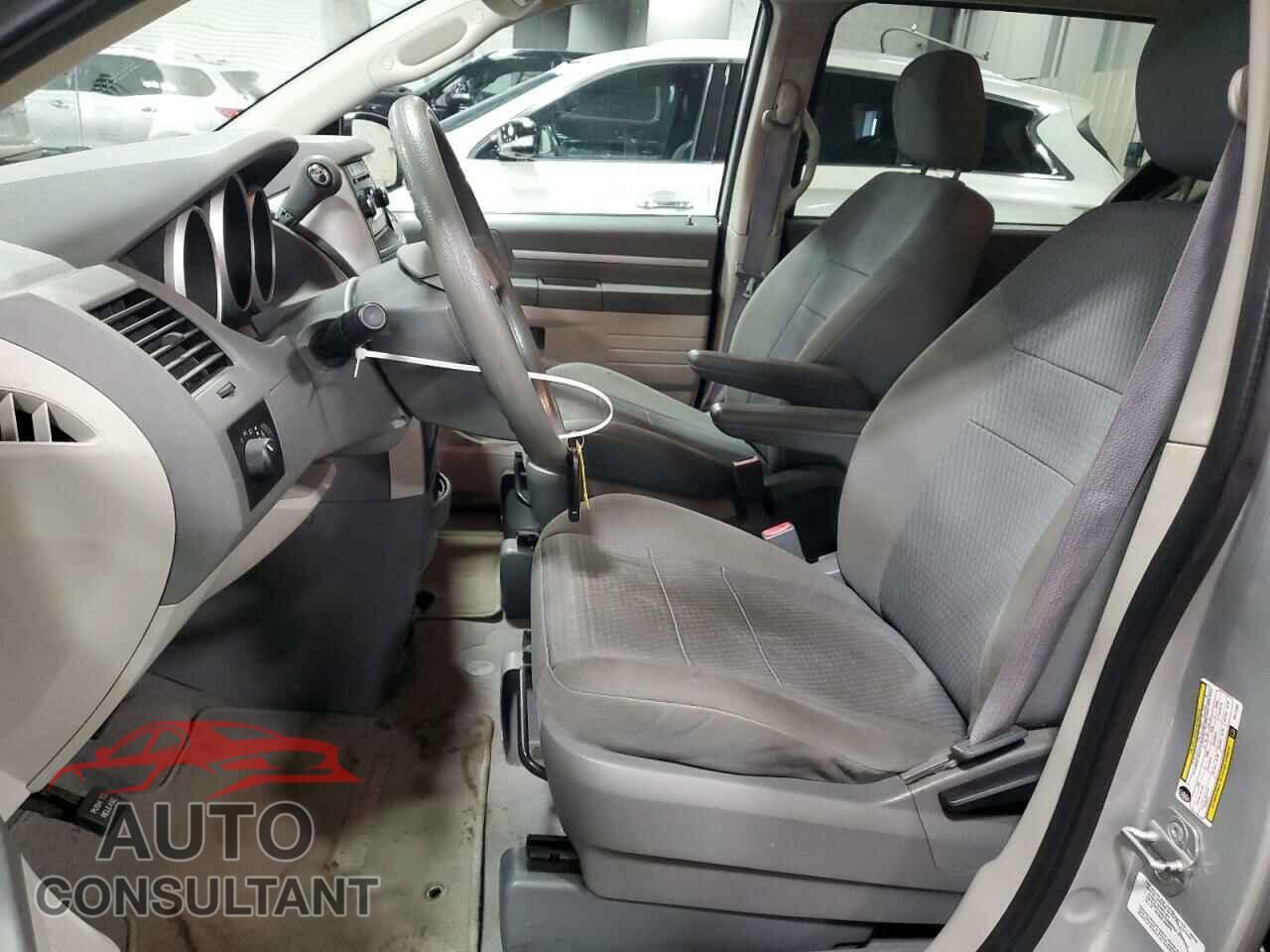 DODGE CARAVAN 2010 - 2D4RN4DE1AR111253