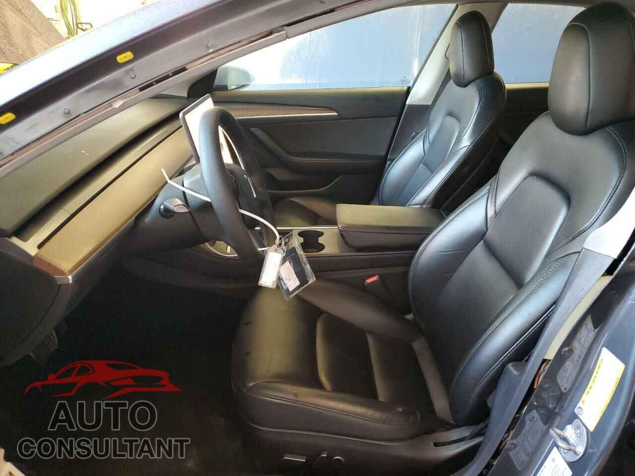 TESLA MODEL 3 2022 - 5YJ3E1EA6NF371758