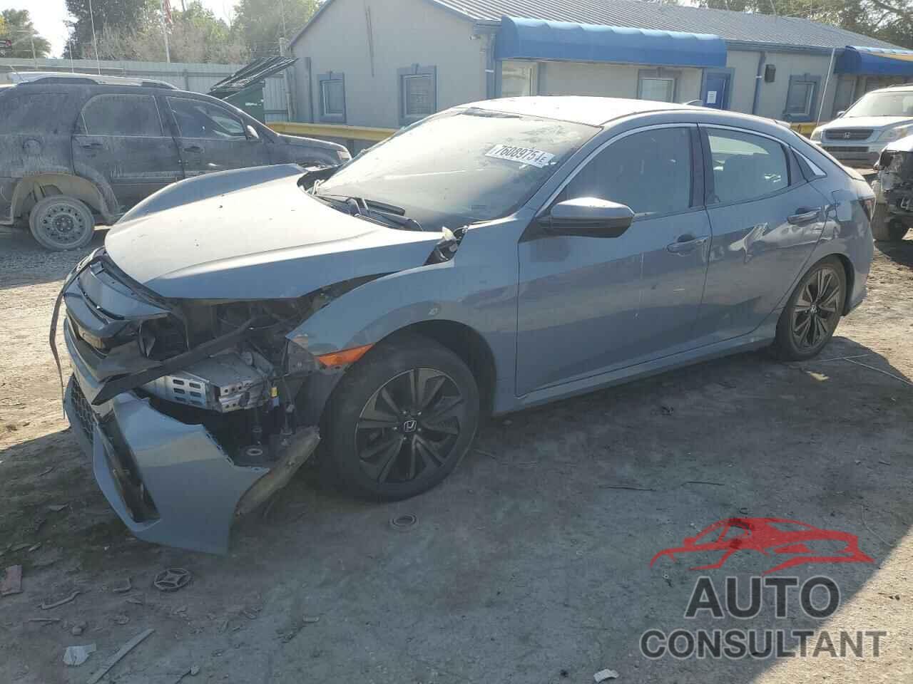 HONDA CIVIC 2017 - SHHFK7H57HU233673