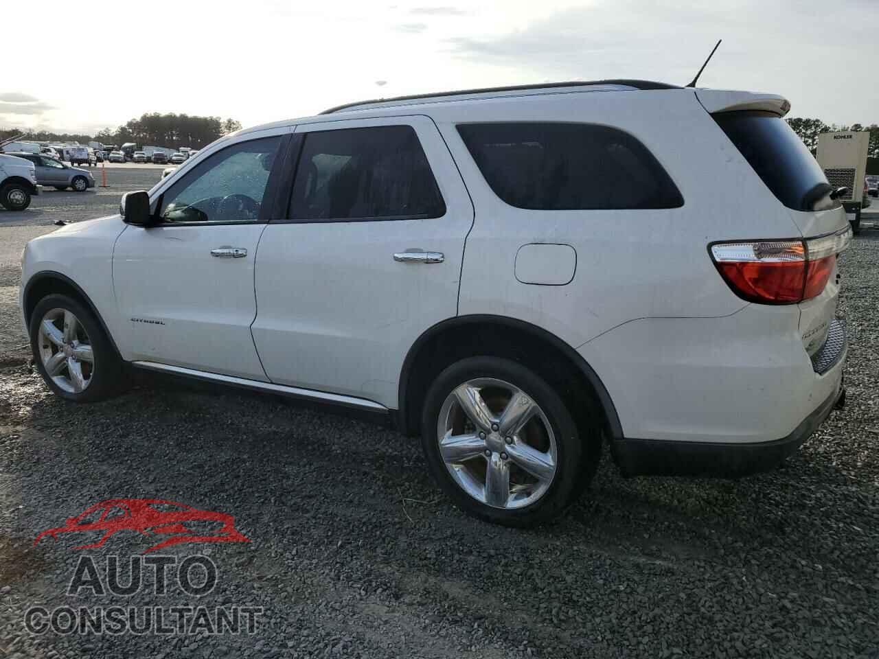 DODGE DURANGO 2013 - 1C4SDHET7DC510221