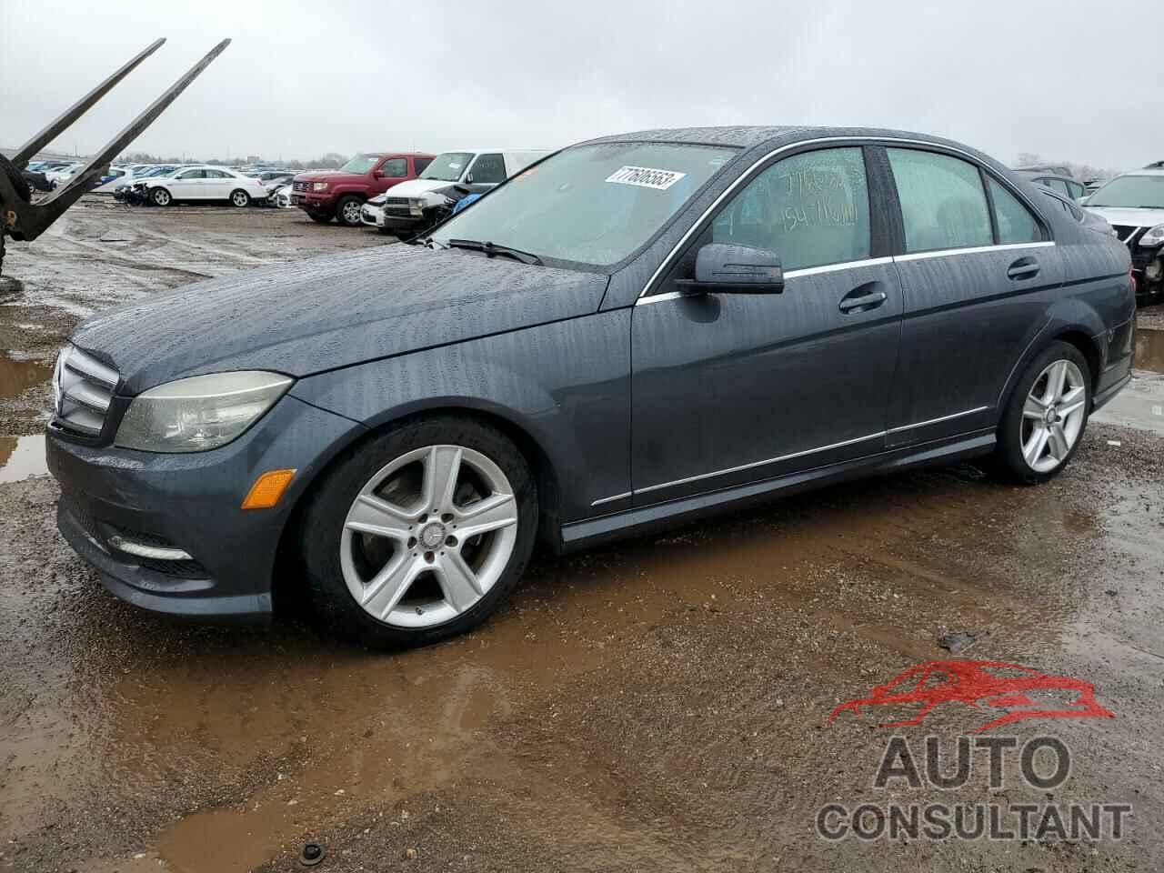 MERCEDES-BENZ C-CLASS 2011 - WDDGF8BB0BR135283