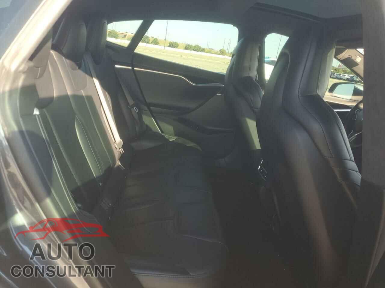 TESLA MODEL S 2016 - 5YJSA1E43GF142765