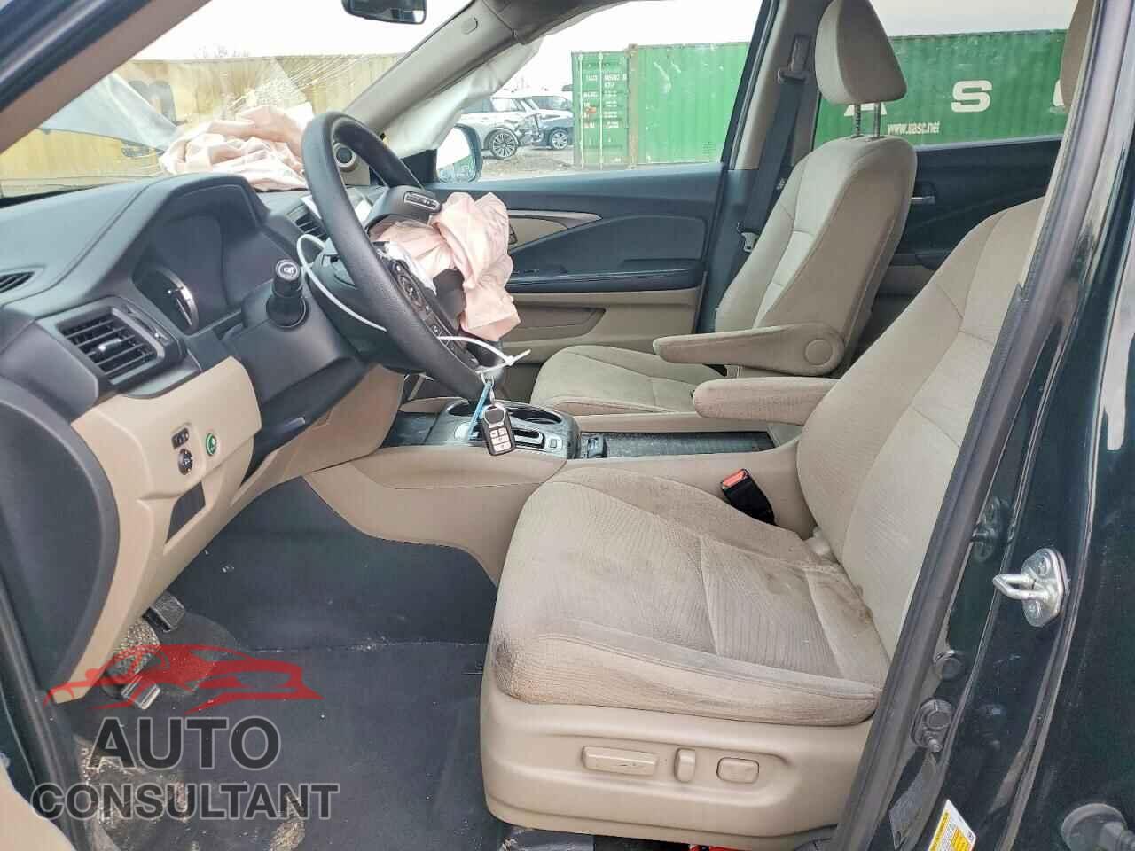 HONDA PILOT 2018 - 5FNYF6H36JB068356