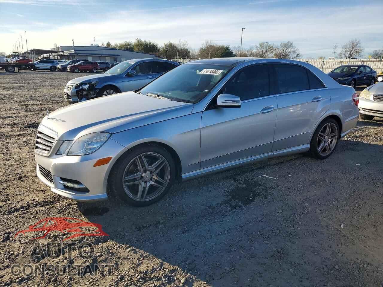 MERCEDES-BENZ E-CLASS 2012 - WDDHF5KB9CA643190