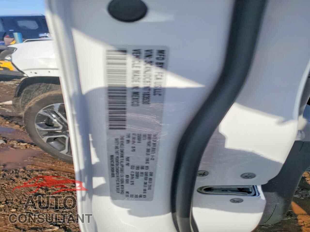 JEEP COMPASS 2022 - 3C4NJDCB7NT183530