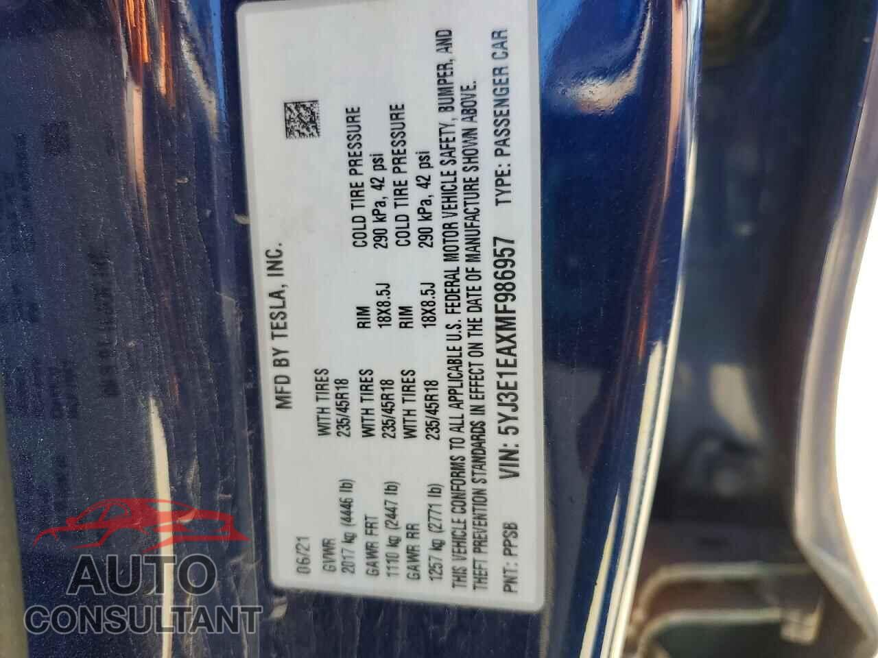 TESLA MODEL 3 2021 - 5YJ3E1EAXMF986957