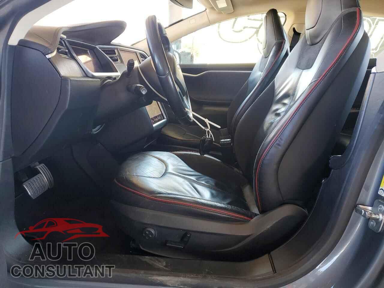 TESLA MODEL S 2013 - 5YJSA1CP0DFP08535