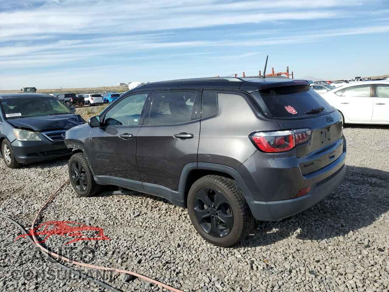 JEEP COMPASS 2018 - 3C4NJDBB7JT394593