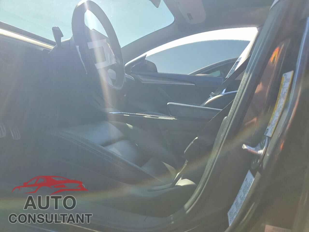 TESLA MODEL 3 2022 - 5YJ3E1EC3NF118978