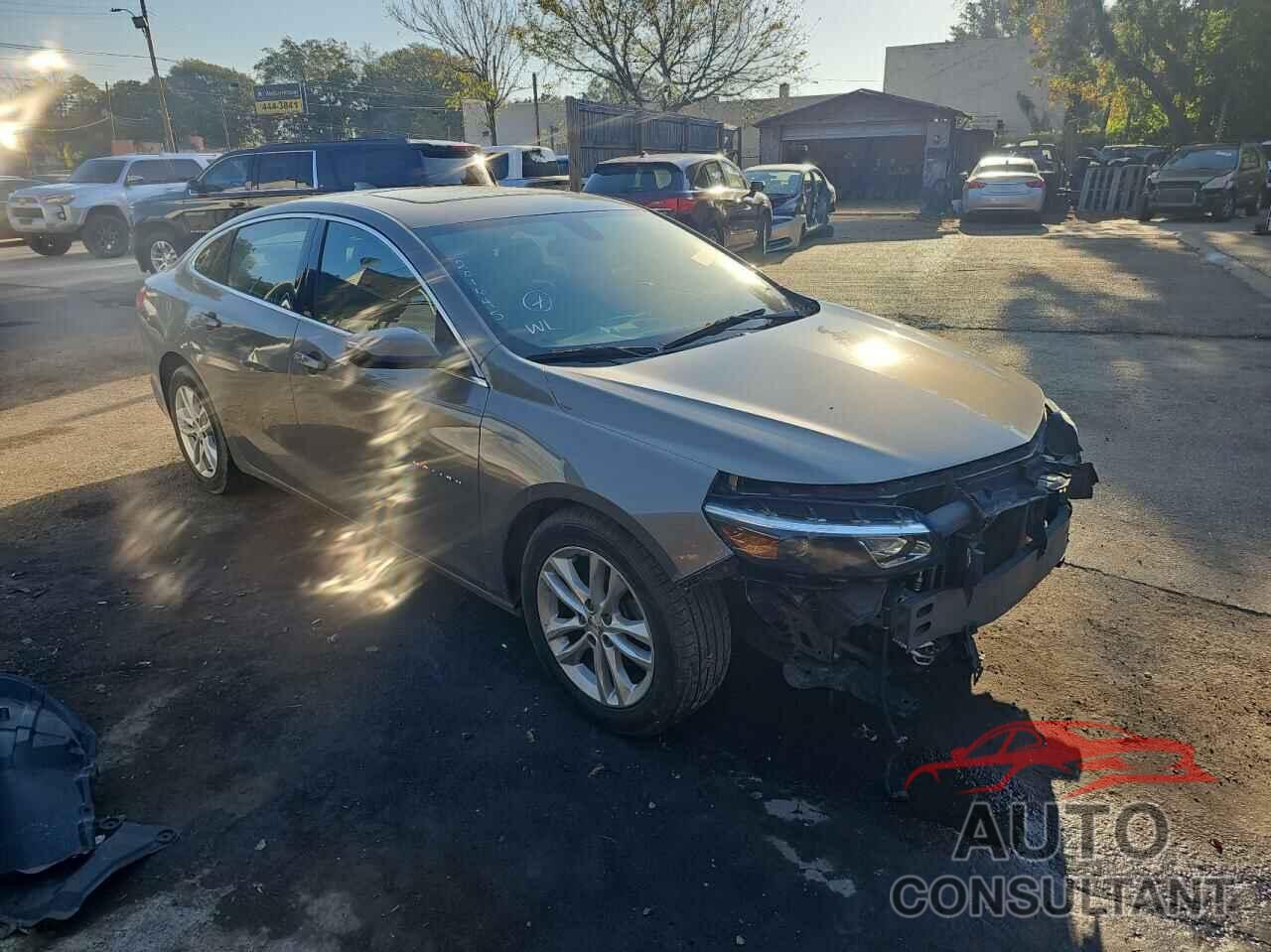 CHEVROLET MALIBU 2018 - 1G1ZD5ST9JF201645