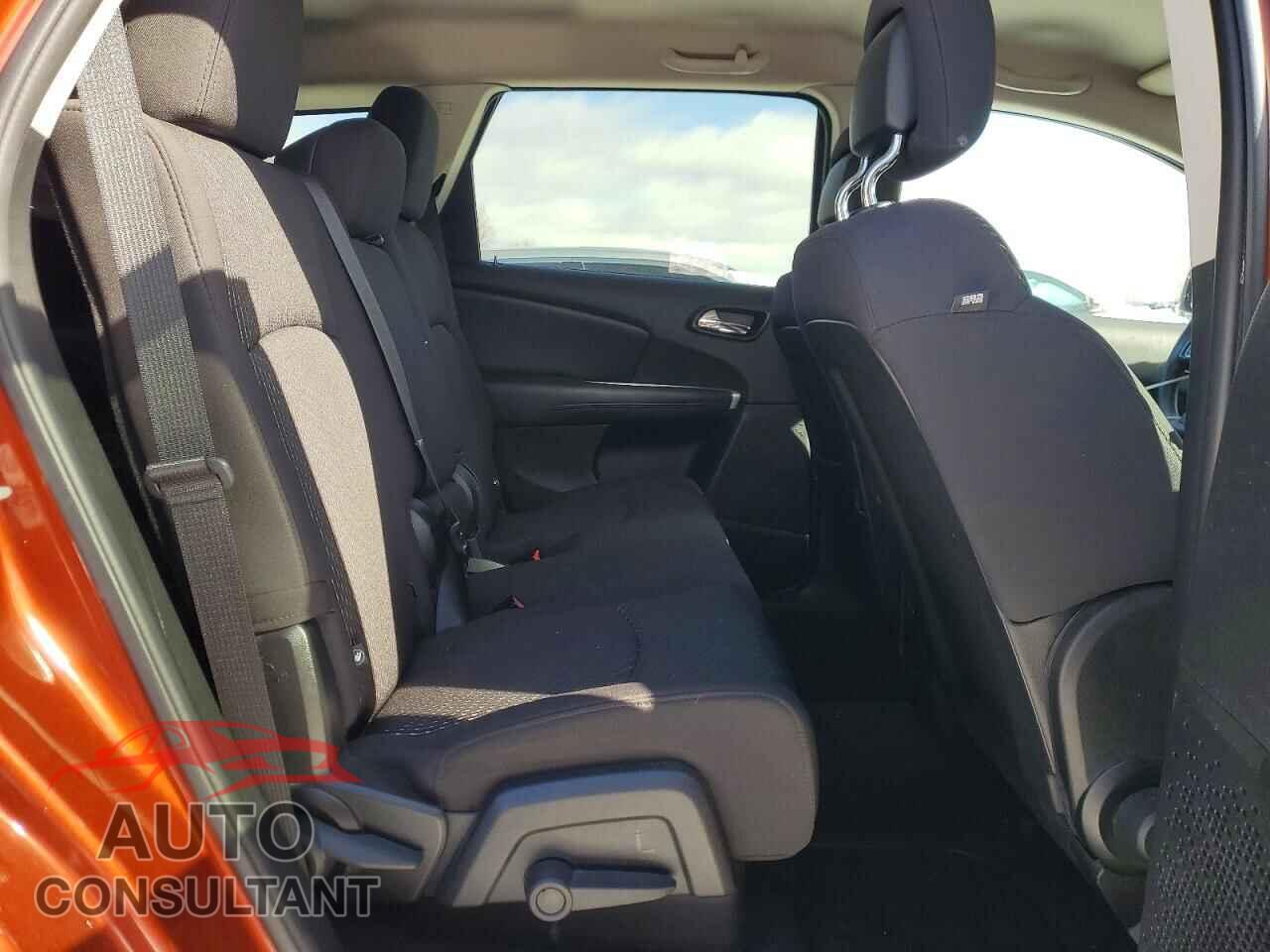 DODGE JOURNEY 2012 - 3C4PDCBB6CT323558