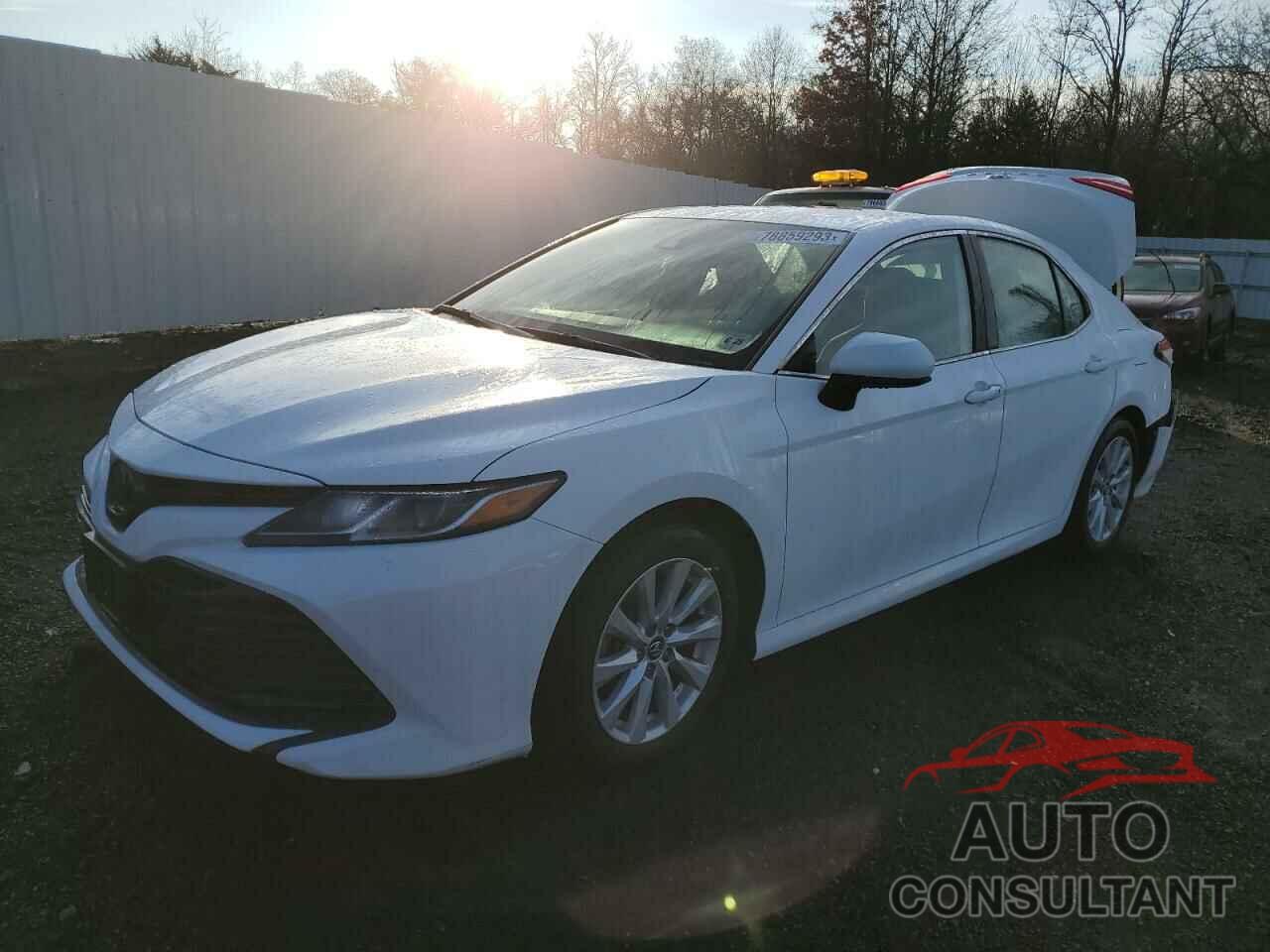 TOYOTA CAMRY 2020 - 4T1C11AK8LU916210