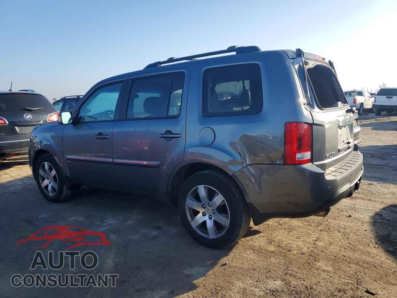 HONDA PILOT 2013 - 5FNYF4H97DB072977
