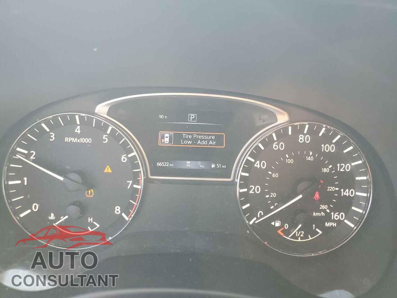 NISSAN PATHFINDER 2019 - 5N1DR2MN2KC655217