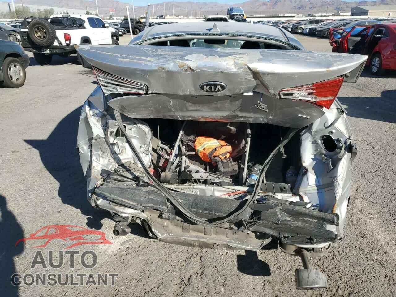 KIA OPTIMA 2013 - KNAGM4A75D5385129