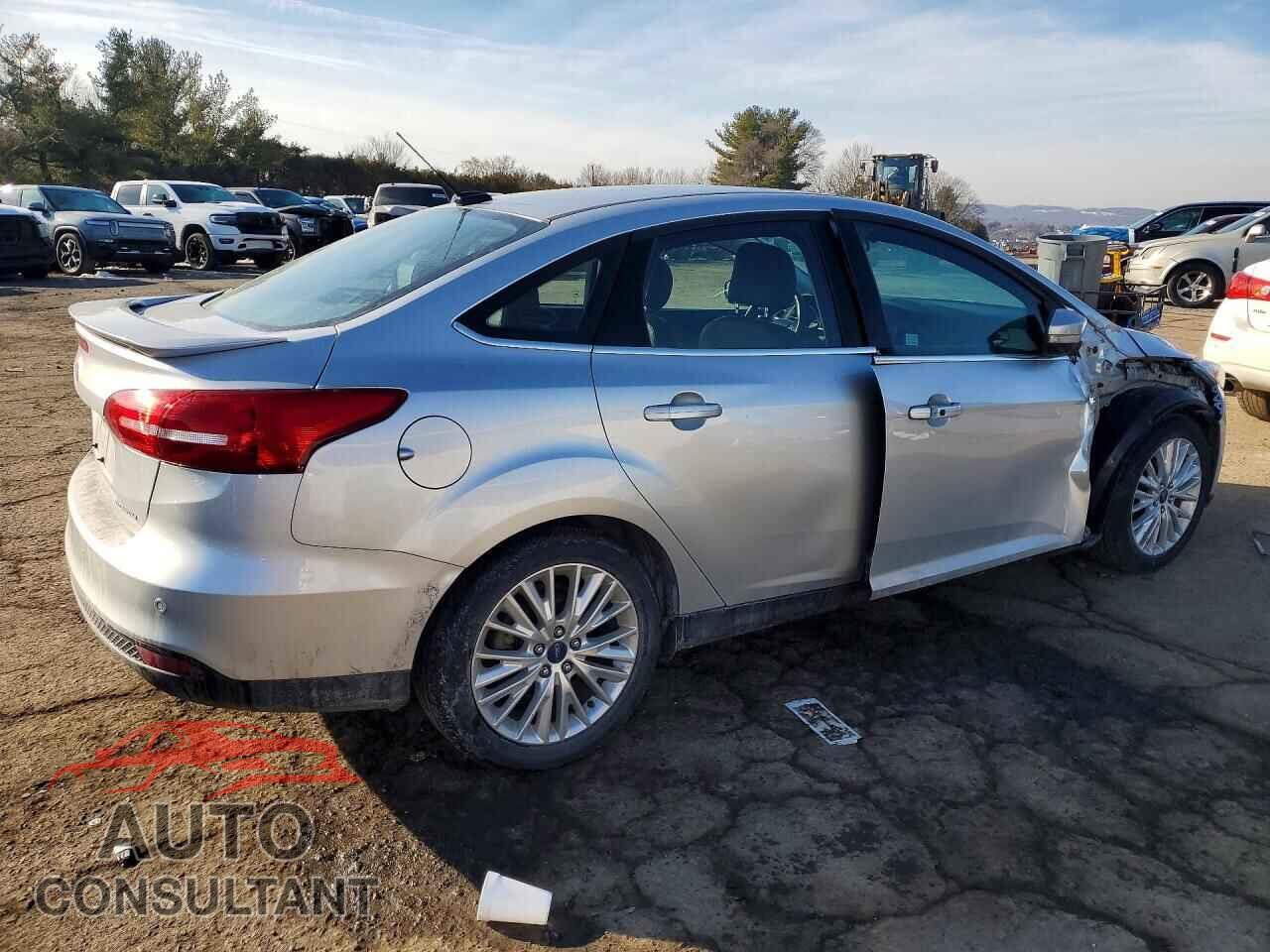 FORD FOCUS 2017 - 1FADP3J29HL259956