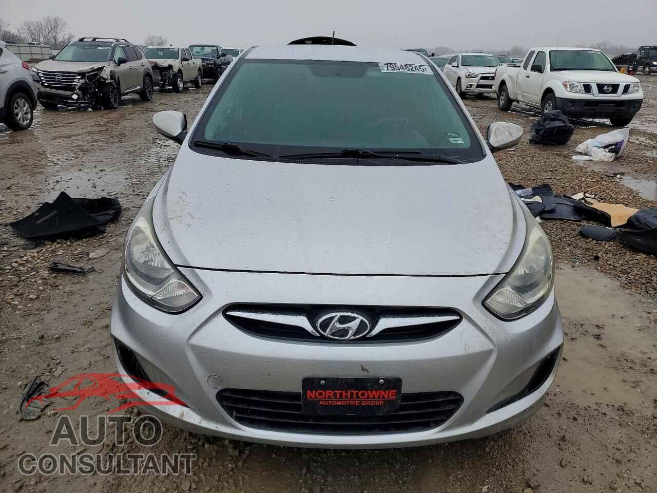 HYUNDAI ACCENT 2013 - KMHCT5AE2DU084666