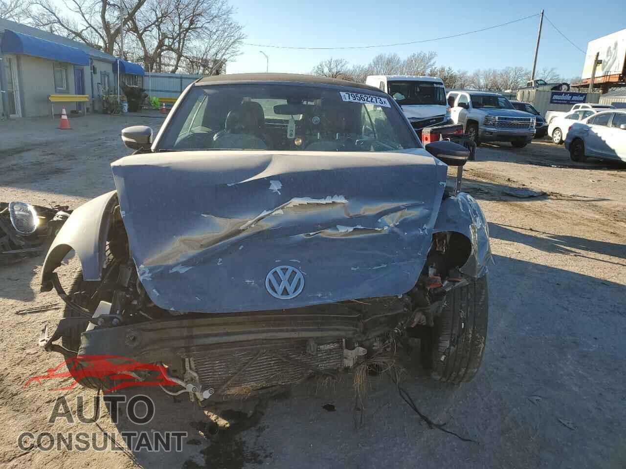 VOLKSWAGEN BEETLE 2017 - 3VW517AT9HM808566