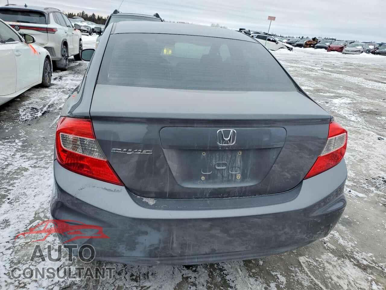 HONDA CIVIC 2012 - 2HGFB2F57CH047563