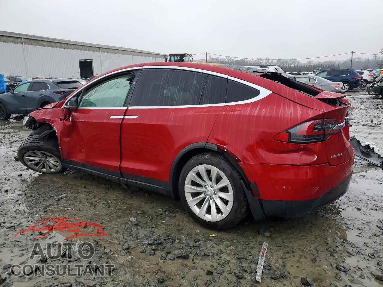 TESLA MODEL X 2017 - 5YJXCAE20HF034765