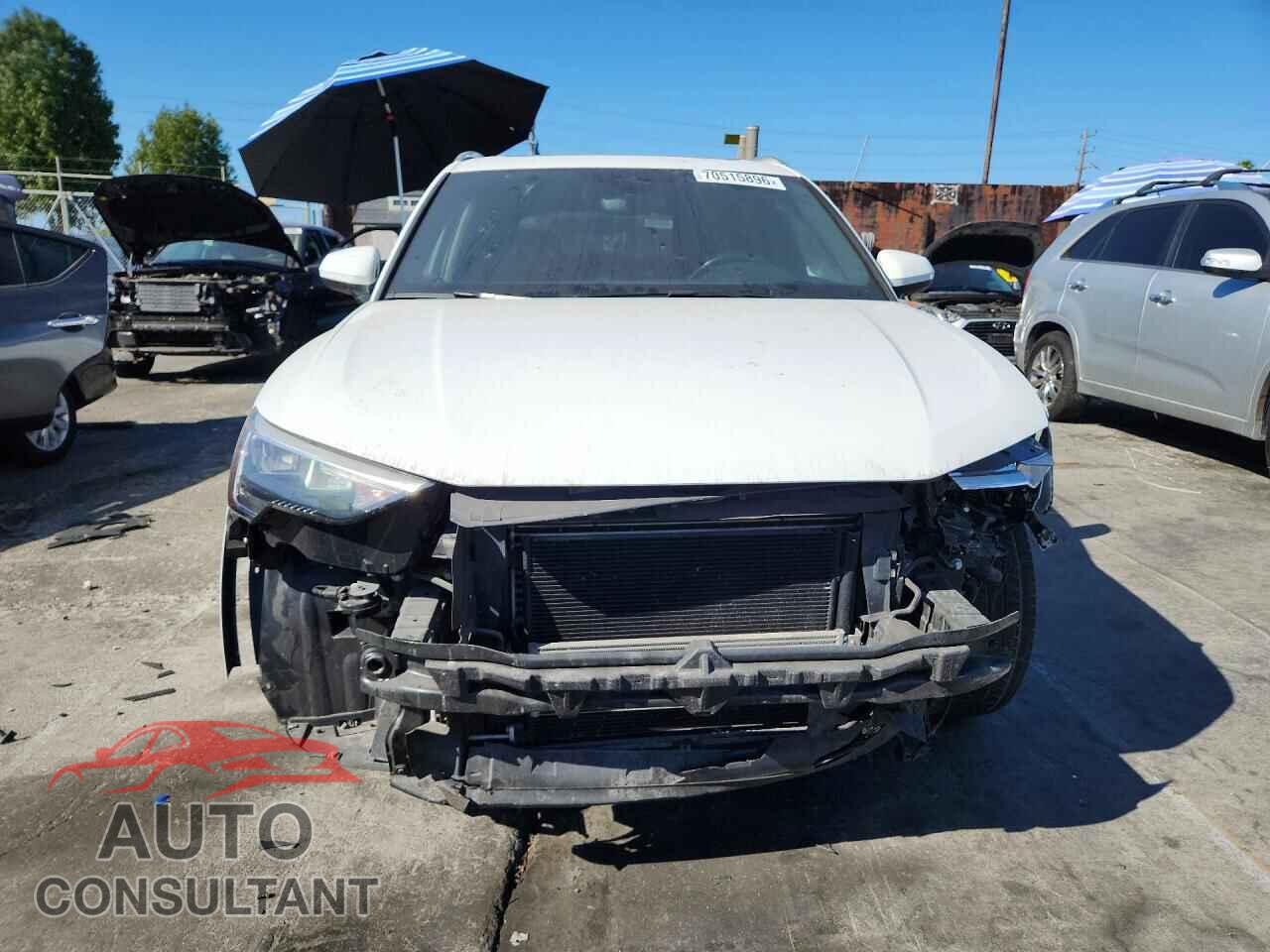 AUDI Q3 2020 - WA1AECF3XL1015445
