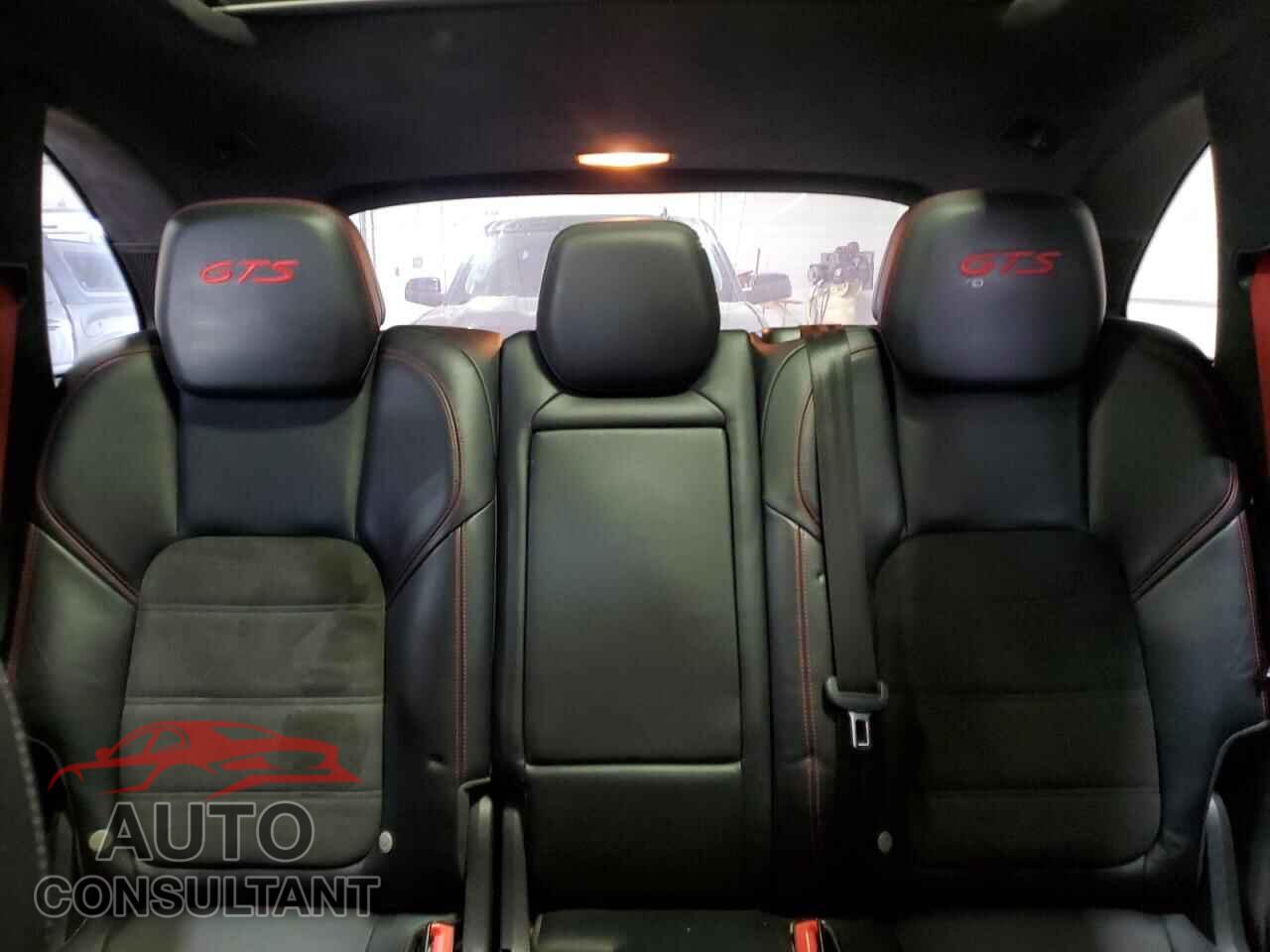 PORSCHE CAYENNE 2013 - WP1AD2A20DLA79175