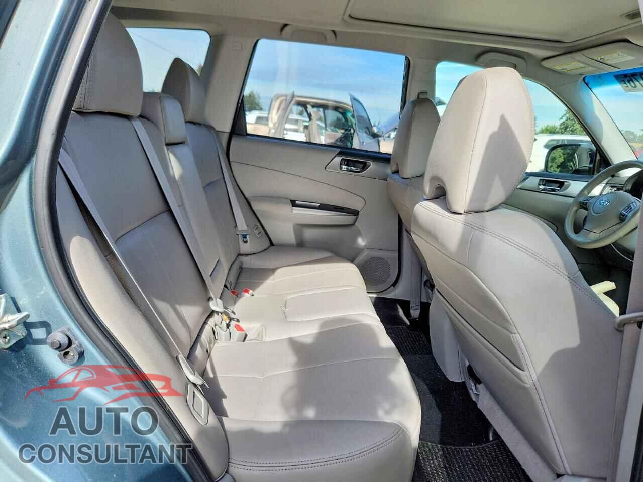 SUBARU FORESTER 2012 - JF2SHAEC8CH469810