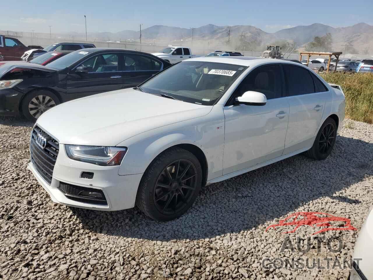 AUDI A4 2015 - WAUDFAFL3FN006620