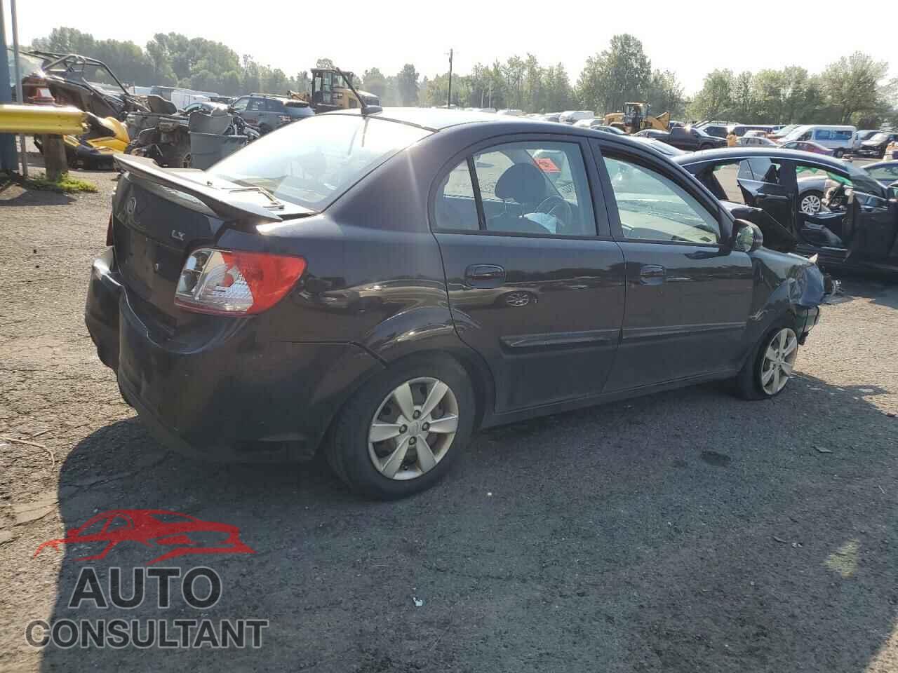 KIA RIO 2011 - KNADH4A32B6939254