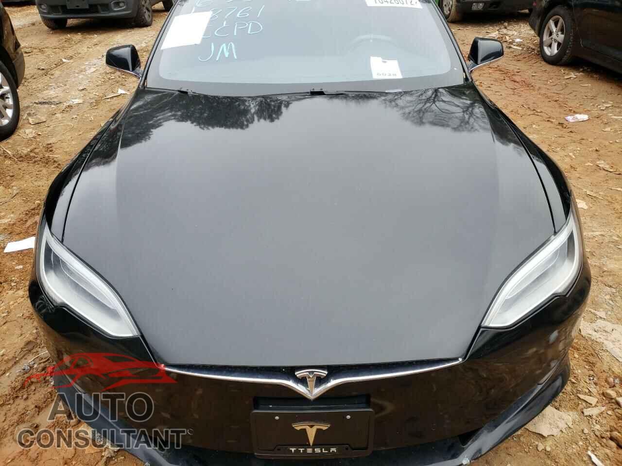 TESLA MODEL S 2018 - 5YJSA1E23JF268761