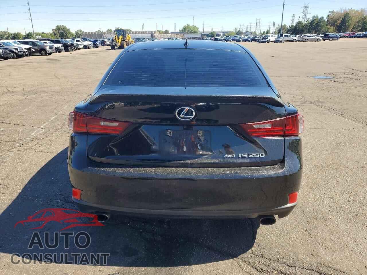 LEXUS IS 2014 - JTHCF1D25E5011940