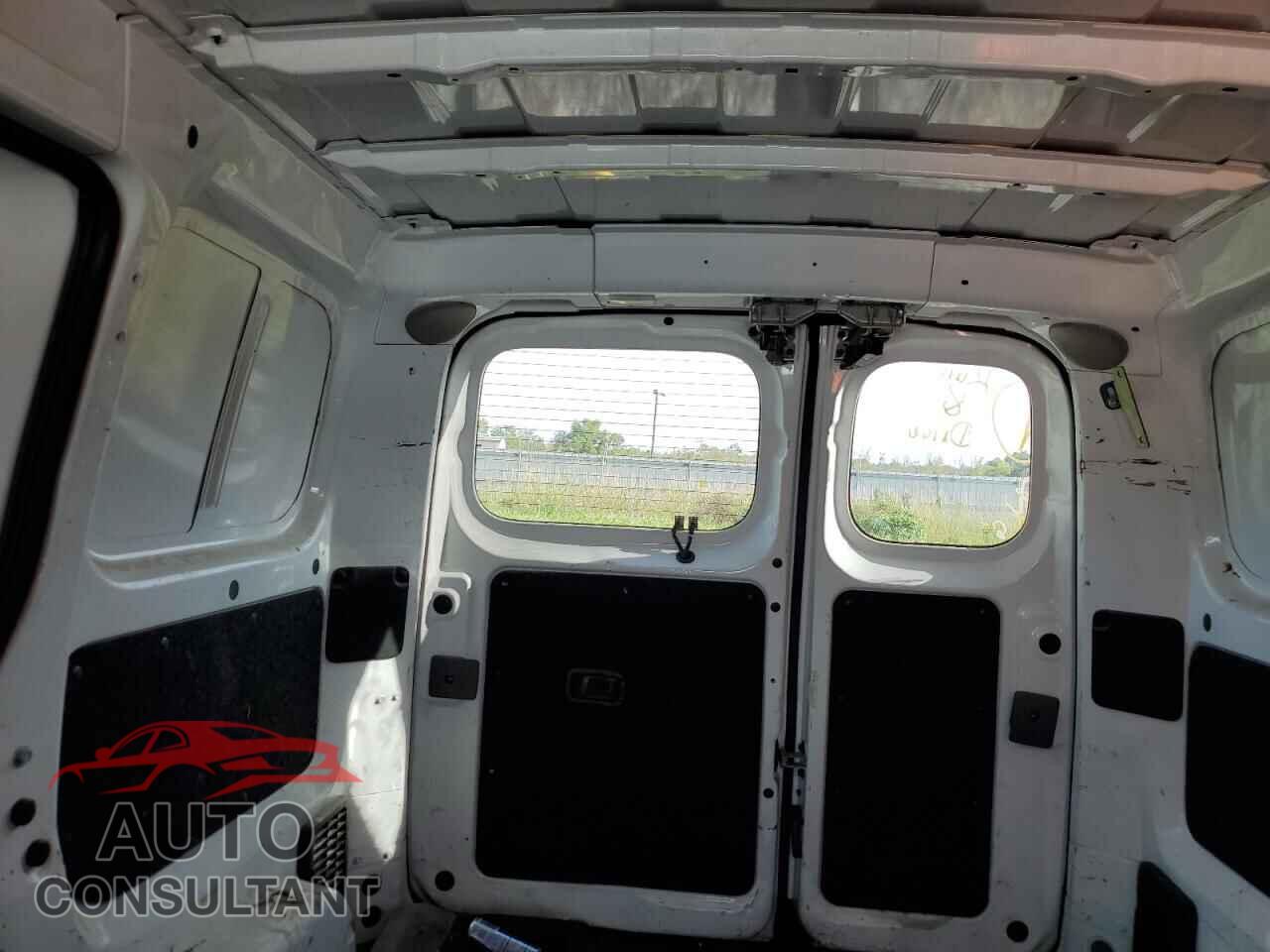 CHEVROLET EXPRESS 2015 - 3N63M0ZN4FK726510