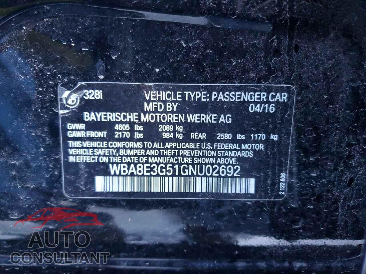BMW 3 SERIES 2016 - WBA8E3G51GNU02692