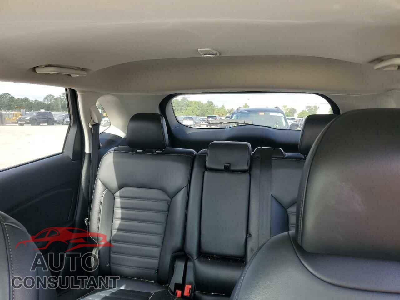 FORD EDGE 2018 - 2FMPK3J99JBC58147