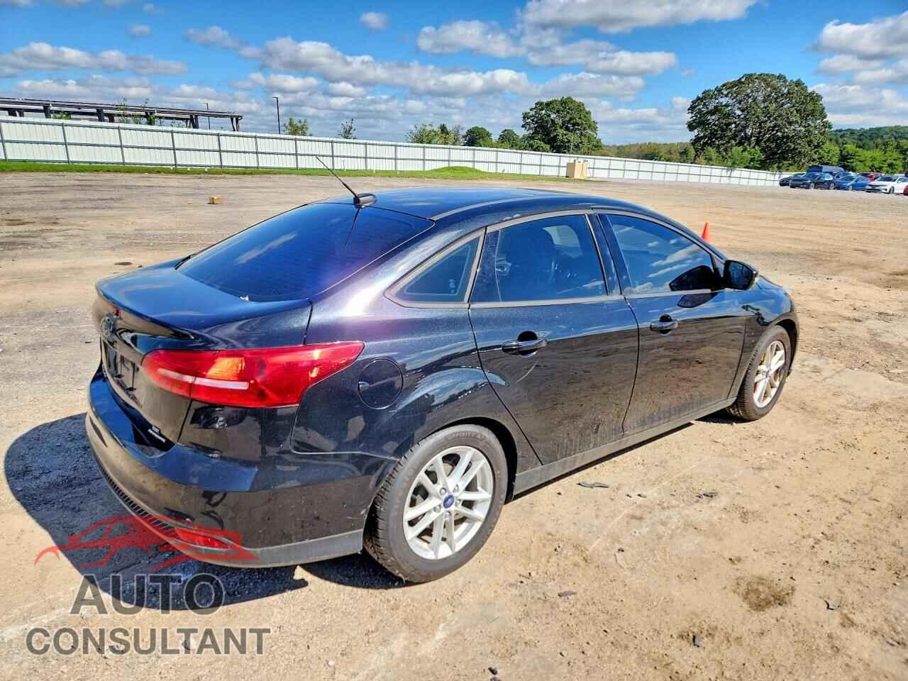 FORD FOCUS 2015 - 1FADP3F29FL253452