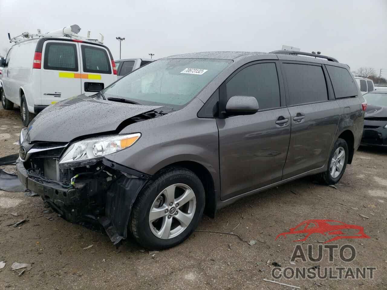 TOYOTA SIENNA 2019 - 5TDKZ3DC9KS989470