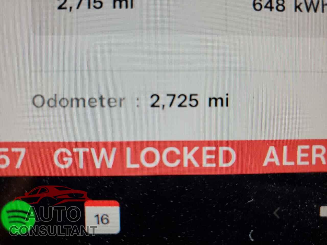 TESLA MODEL 3 2024 - 5YJ3E1EA6RF784057