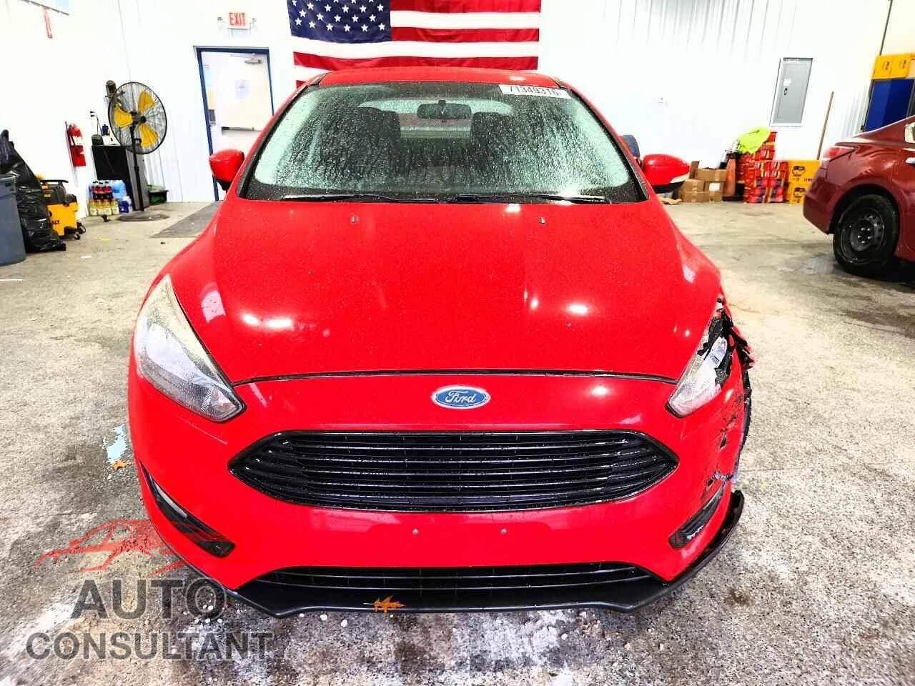 FORD FOCUS 2016 - 1FADP3FE7GL201992