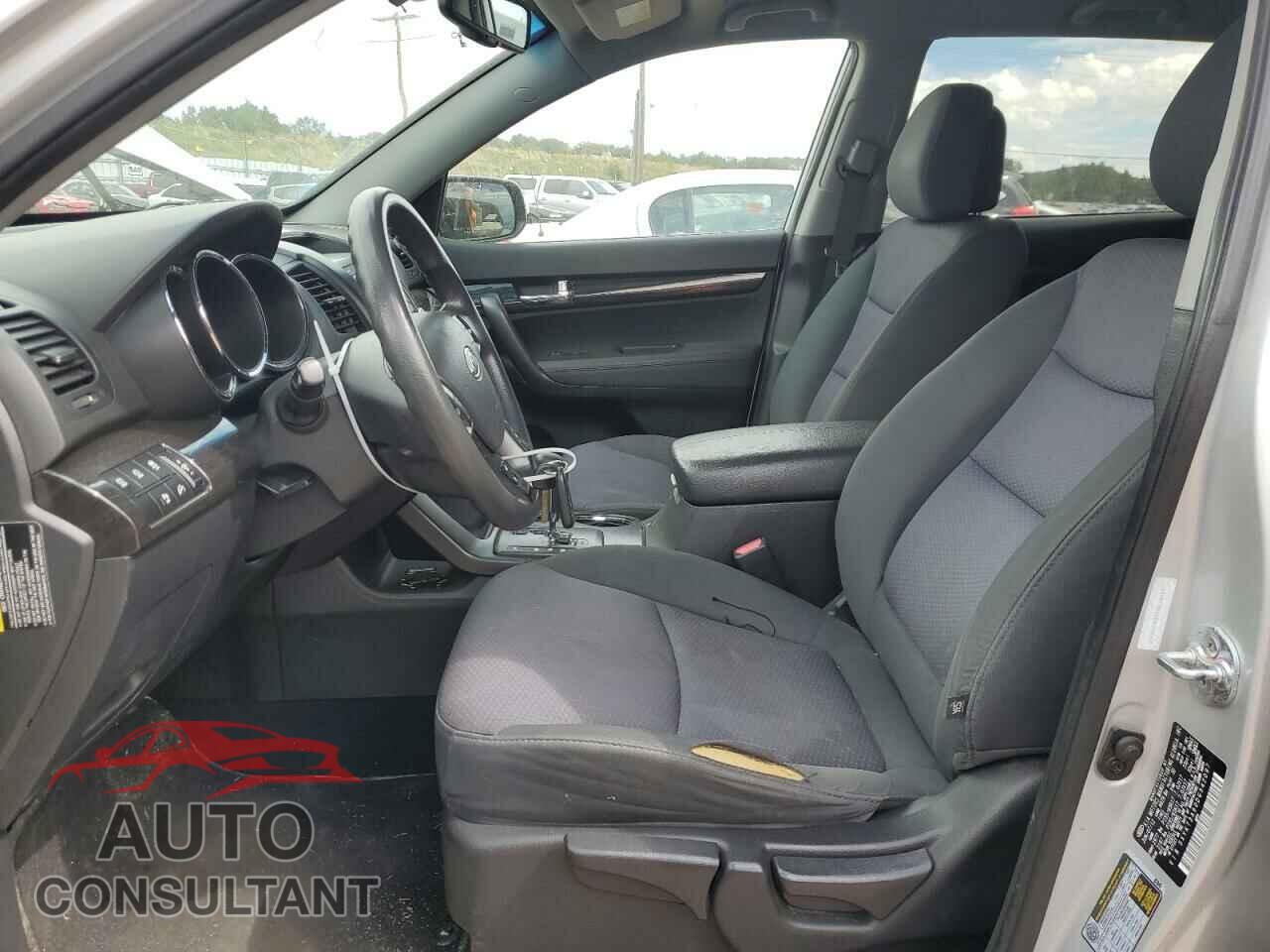 KIA SORENTO 2013 - 5XYKT3A60DG342097