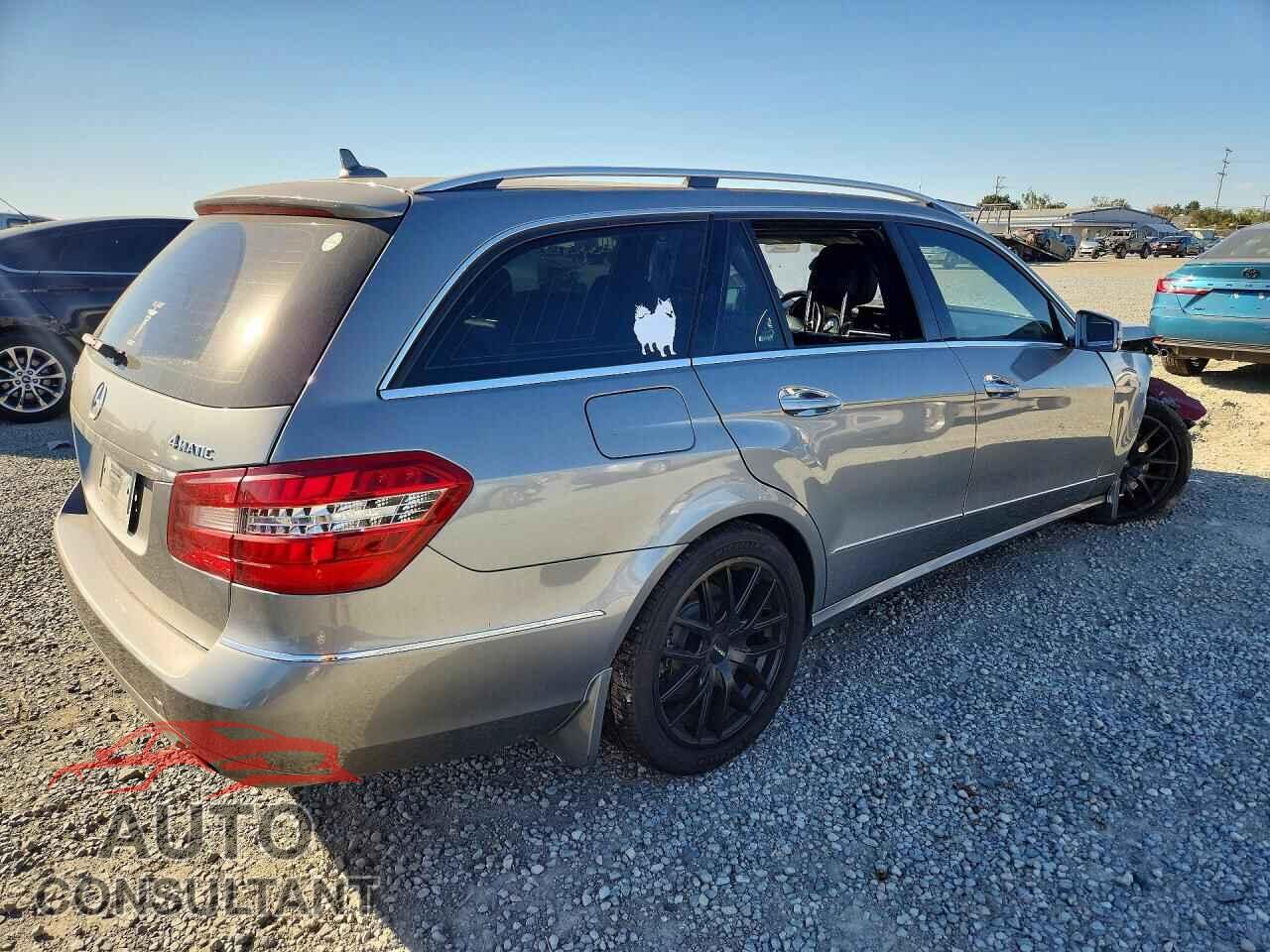 MERCEDES-BENZ E-CLASS 2011 - WDDHH8HB0BA338565