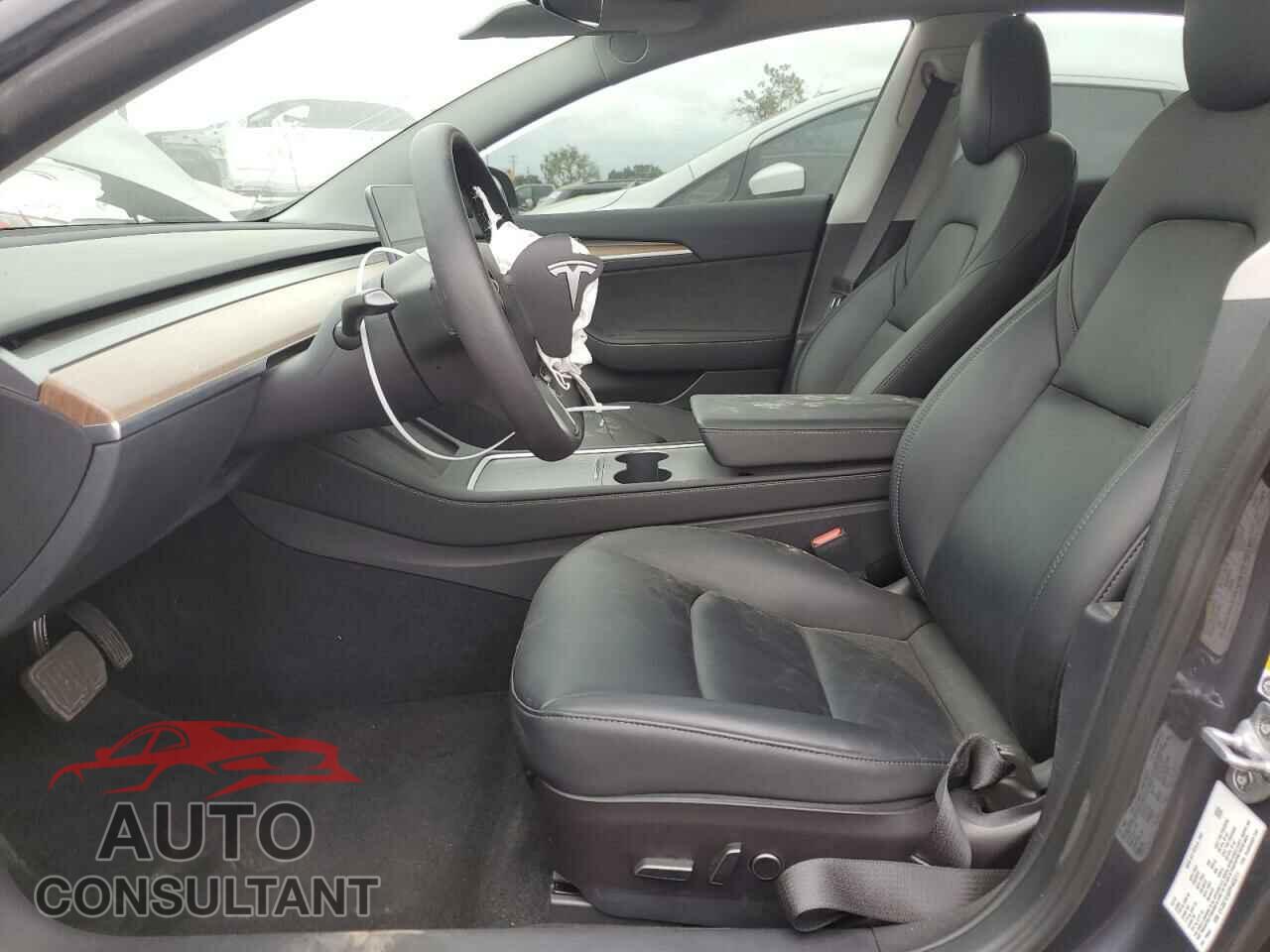 TESLA MODEL 3 2023 - 5YJ3E1EA8PF403211