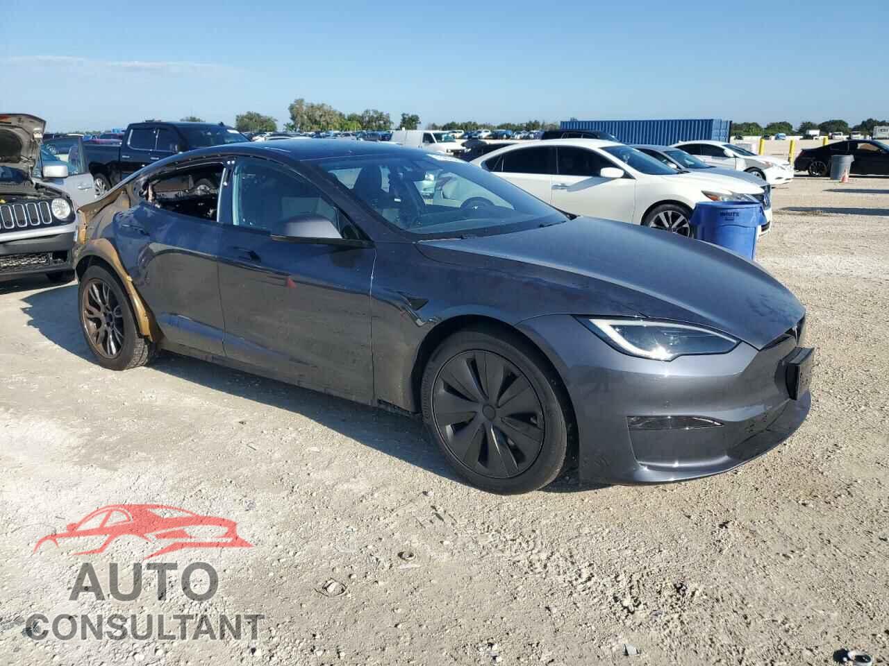 TESLA MODEL S 2022 - 5YJSA1E50NF476581
