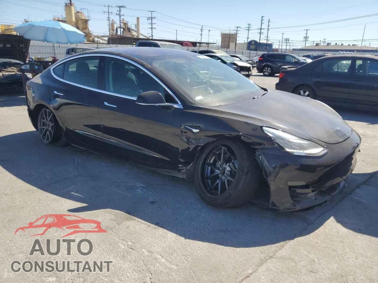 TESLA MODEL 3 2018 - 5YJ3E1EA7JF172700