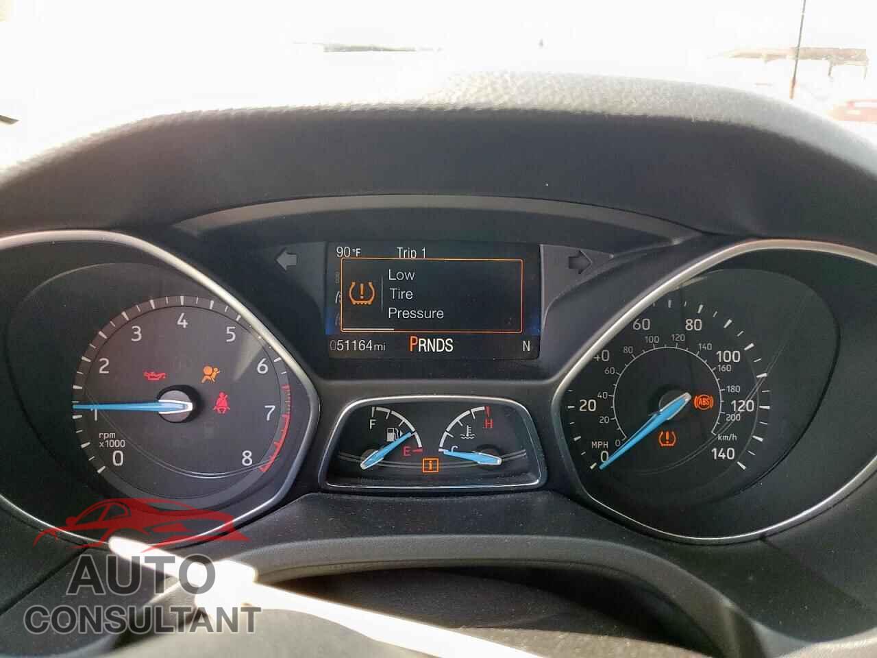 FORD FOCUS 2017 - 1FADP3H26HL324252