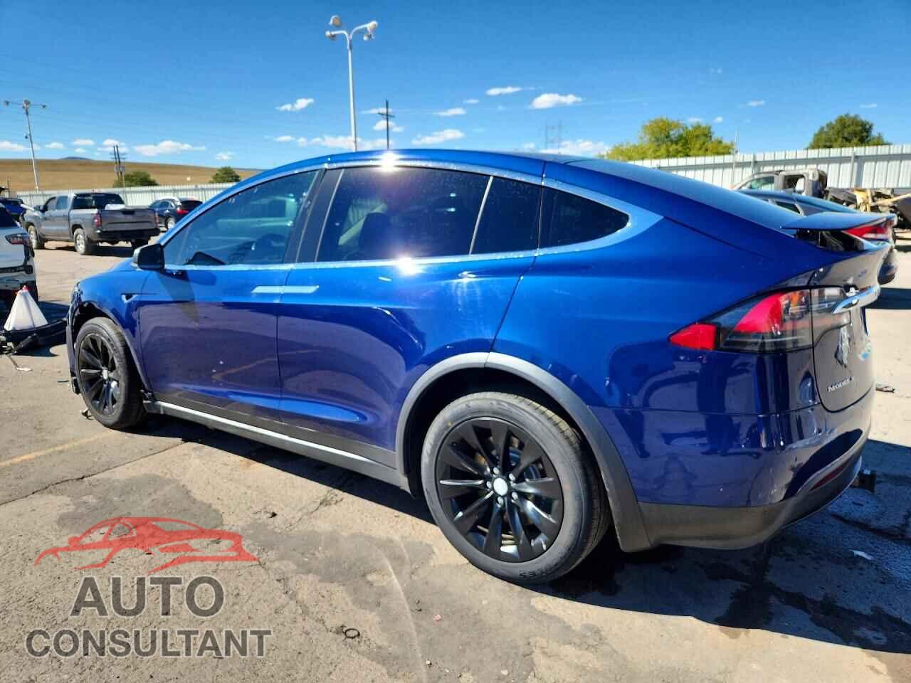 TESLA MODEL X 2017 - 5YJXCBE27HF053979