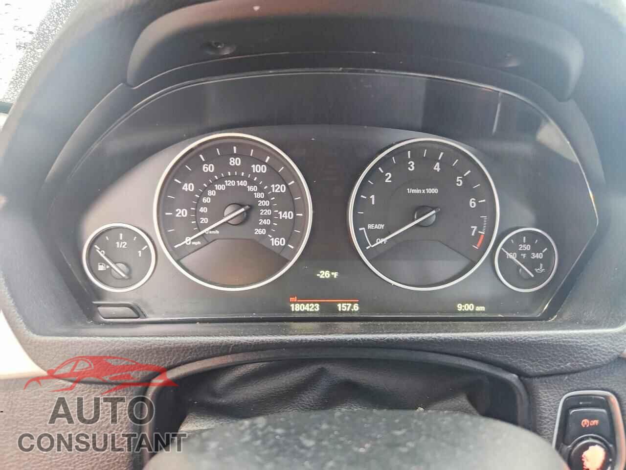 BMW 3 SERIES 2016 - WBA8E5G57GNU19105