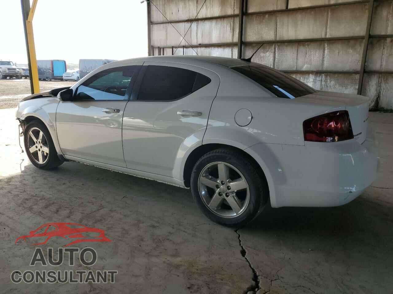 DODGE AVENGER 2011 - 1B3BD2FB4BN548785