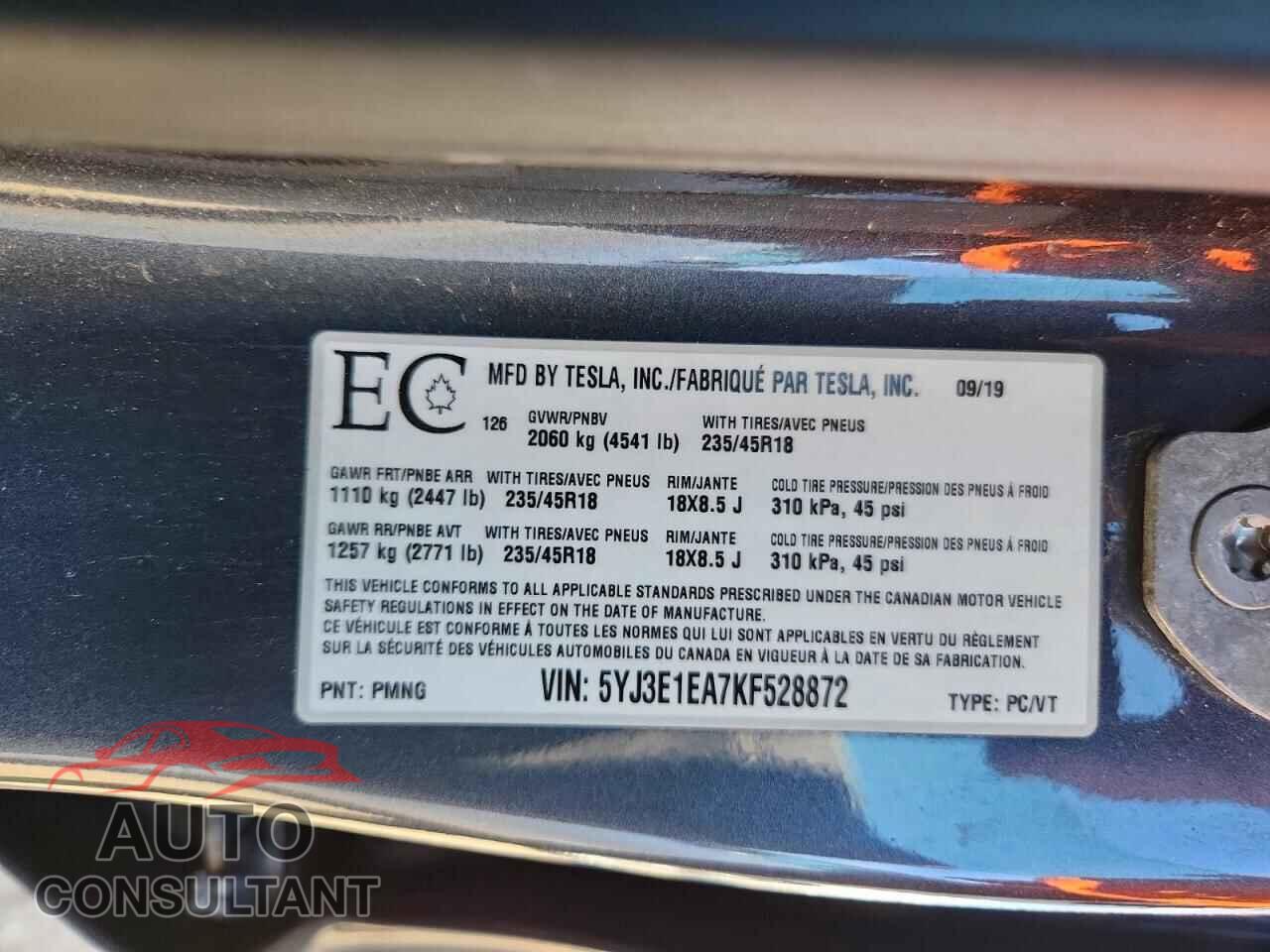 TESLA MODEL 3 2019 - 5YJ3E1EA7KF528872
