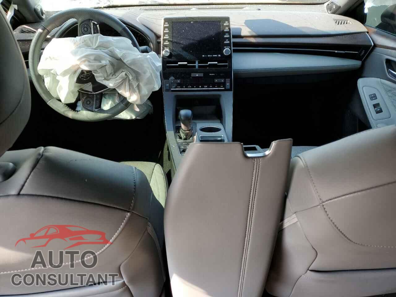 TOYOTA AVALON 2022 - 4T1DA1AB0NU012729